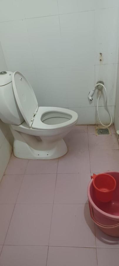 فندق شينايفي  Central Residency المظهر الخارجي الصورة