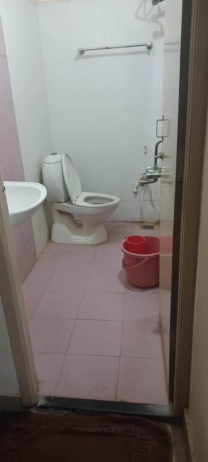 فندق شينايفي  Central Residency المظهر الخارجي الصورة