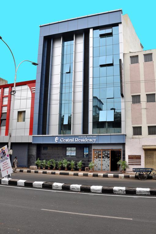 فندق شينايفي  Central Residency المظهر الخارجي الصورة